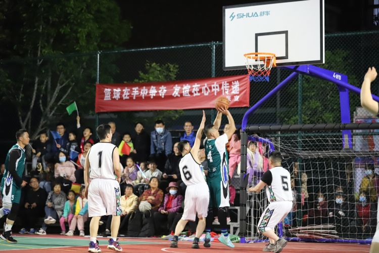 表现为自己